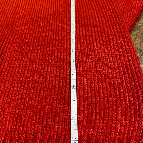 Mommy and child Canadiana matching sweaters - Picture 8 of 15